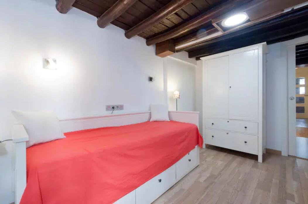 Tu Casita En El Corazon De Granada Villa Bagian luar foto