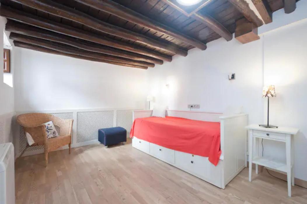 Tu Casita En El Corazon De Granada Villa Bagian luar foto