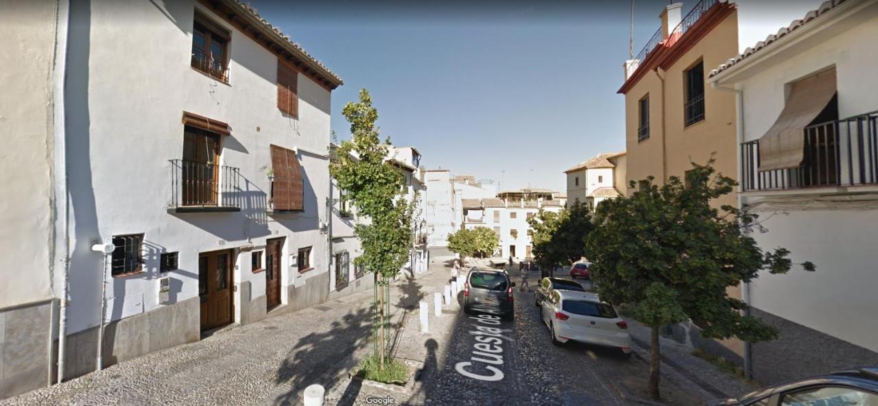 Tu Casita En El Corazon De Granada Villa Bagian luar foto